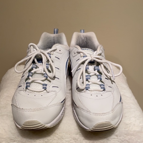 Easy Spirit Regine Walking Shoe Size 6.5 Womens - Picture 6 of 8